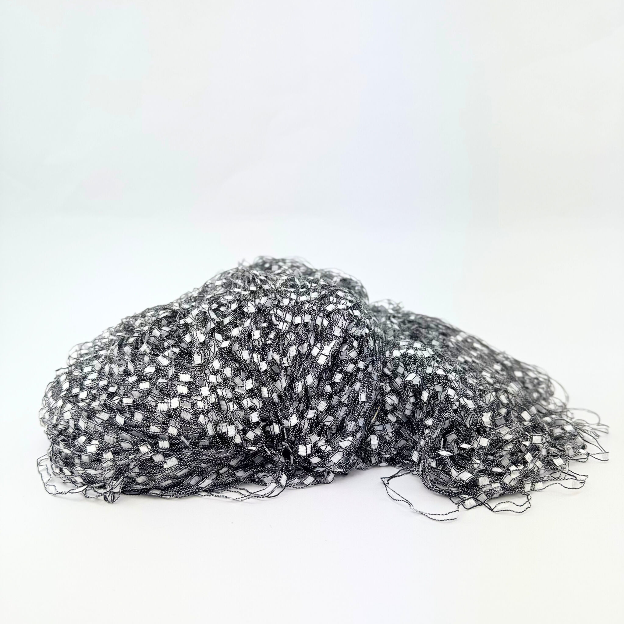 Stigegarn i bundter (400 g) - Sort/hvid